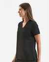 Women's Limitless V-Neck Stretch Scrub Top - black